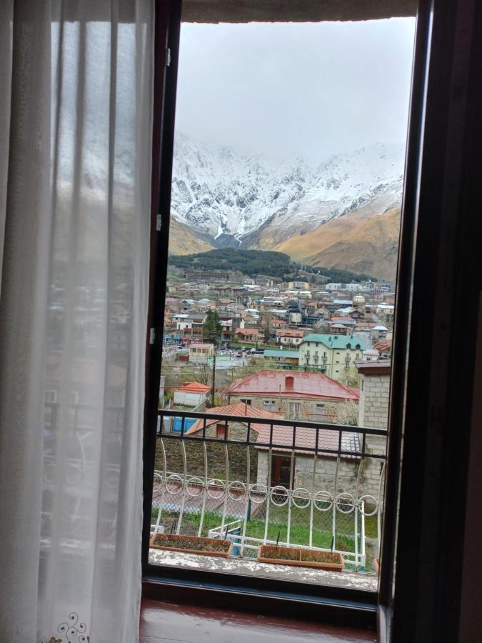 Maia'S Guest House Gergeti Kazbegi Esterno foto